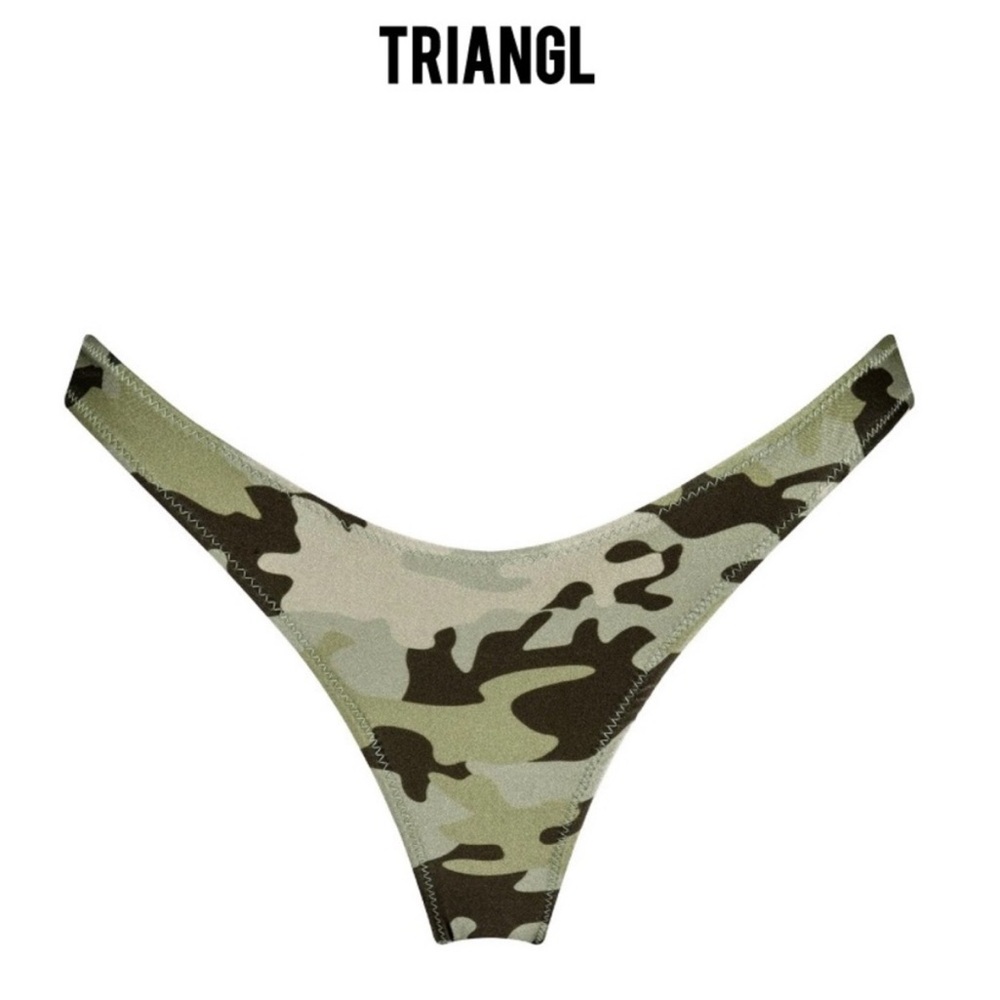 Triangl Camo Bottoms Sz Medium